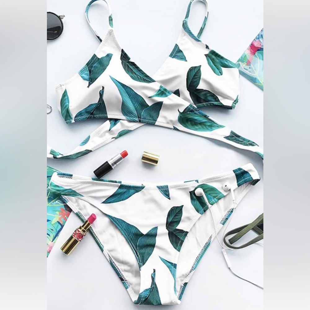Cupshe Leaves Wrap Two Piece Swimsuit Green Size S - Picture 10 of 14